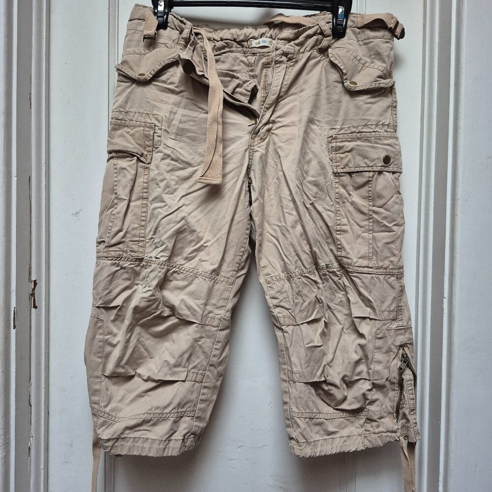Twice Cargo Capri Shorts - 100% cotton - 28